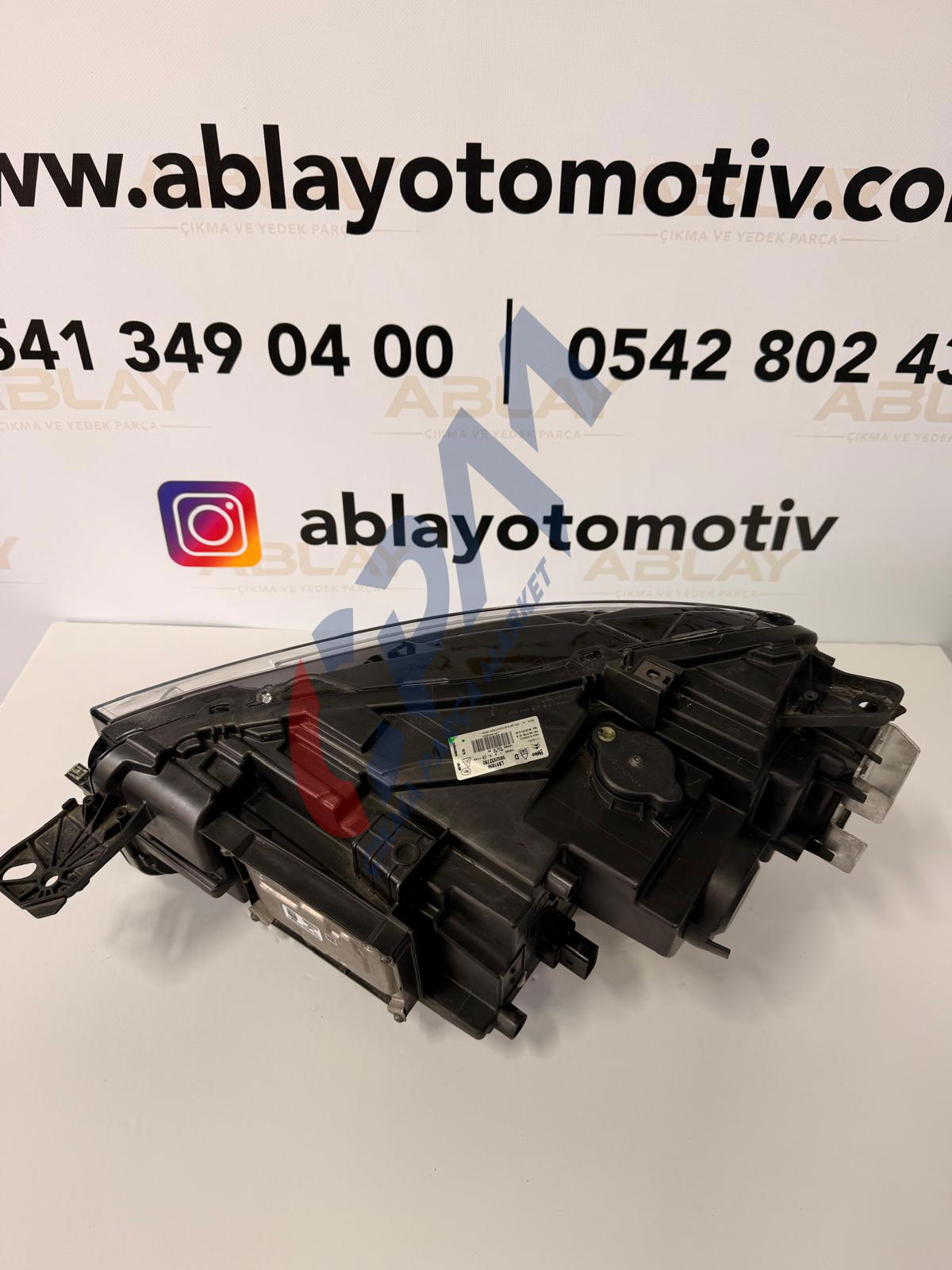 CITROEN BERLINGO LED FAR SAĞ ÖN FAR 9852932780