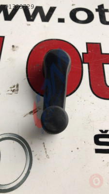 seat ibiza 1999 arka kapı cam indirme kolu