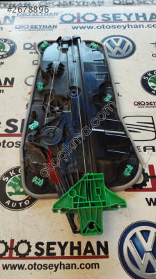 5E3839656  Skoda Octavia 2021 arka sağ kapı panosu