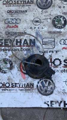 6R0809999 Volkswagen Polo 2017 1.2 tsı dış depo kapağı iç kaplaması