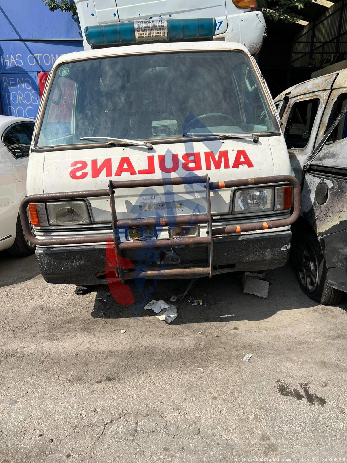 1994 2008 Mazda E 2200 Çıkma  Akü Yuvası