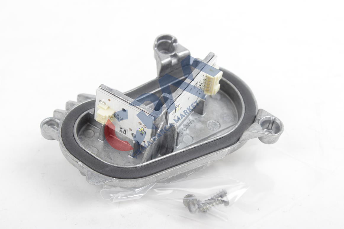Bmw 4 Serisi F32/F36 Far Beyni 2013 2020   OEM: 63117493229
