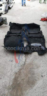 4EM0A6221 nissan qashqai j11 iç taban halısı