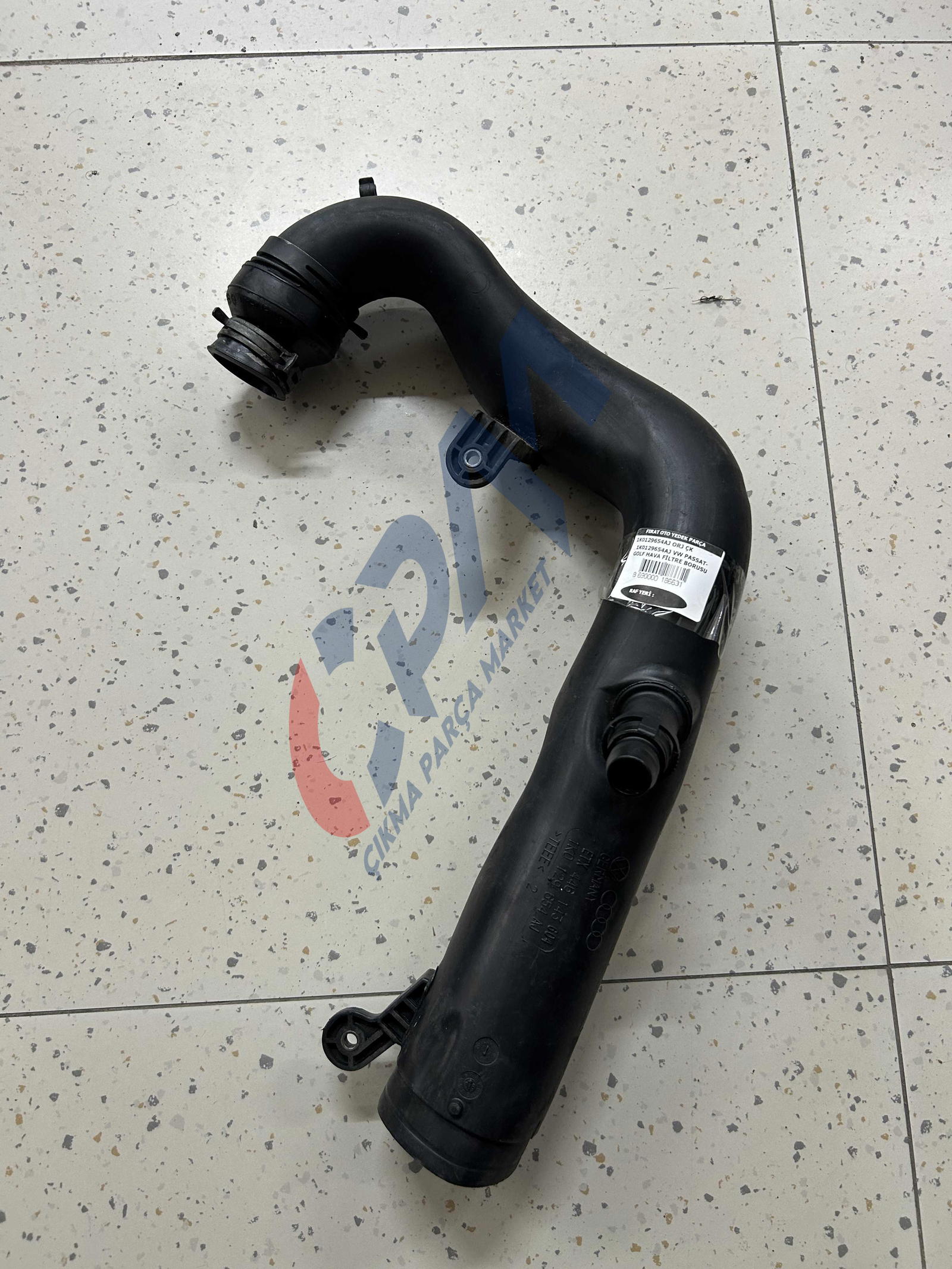 VOLKSWAGEN PASSAT TURBO BORUSU 1K0129654AJ