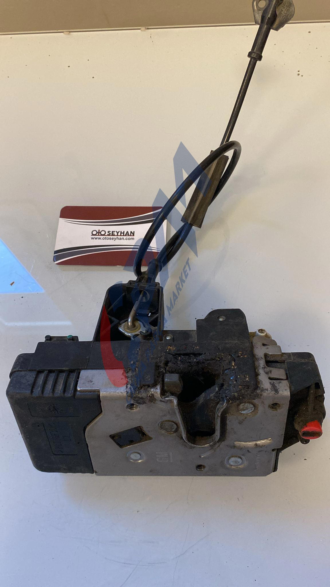 13154793 opel corsa c sol arka kapı kilidi