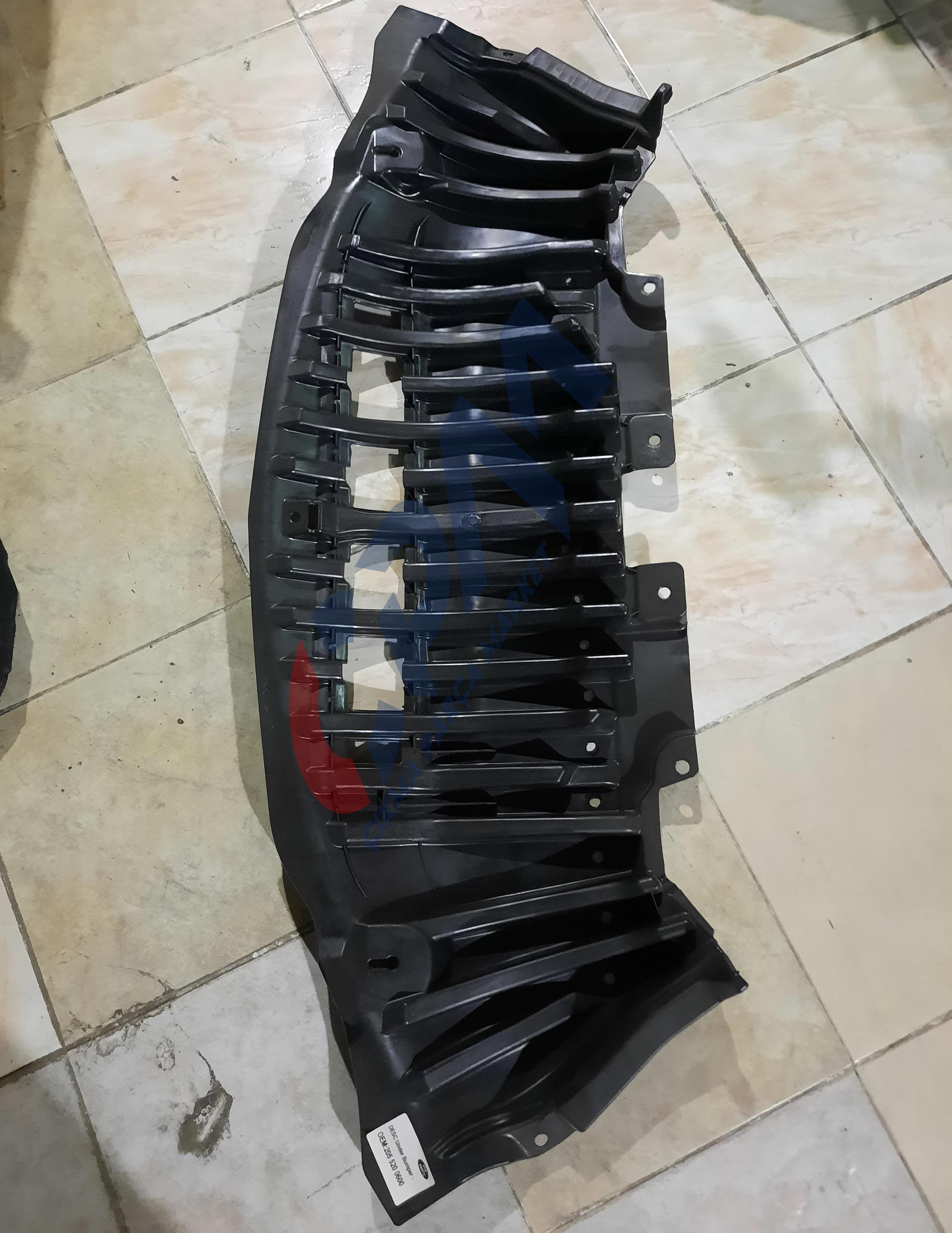 Mercedes C Serisi A205 W205 DAVLUMBAZI Ön Çamurluk A2055200600