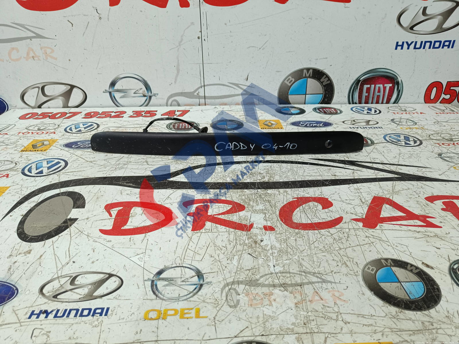 2004 2010 Volkswagen Caddy Arka Bagaj Çıtası 2K5827574S