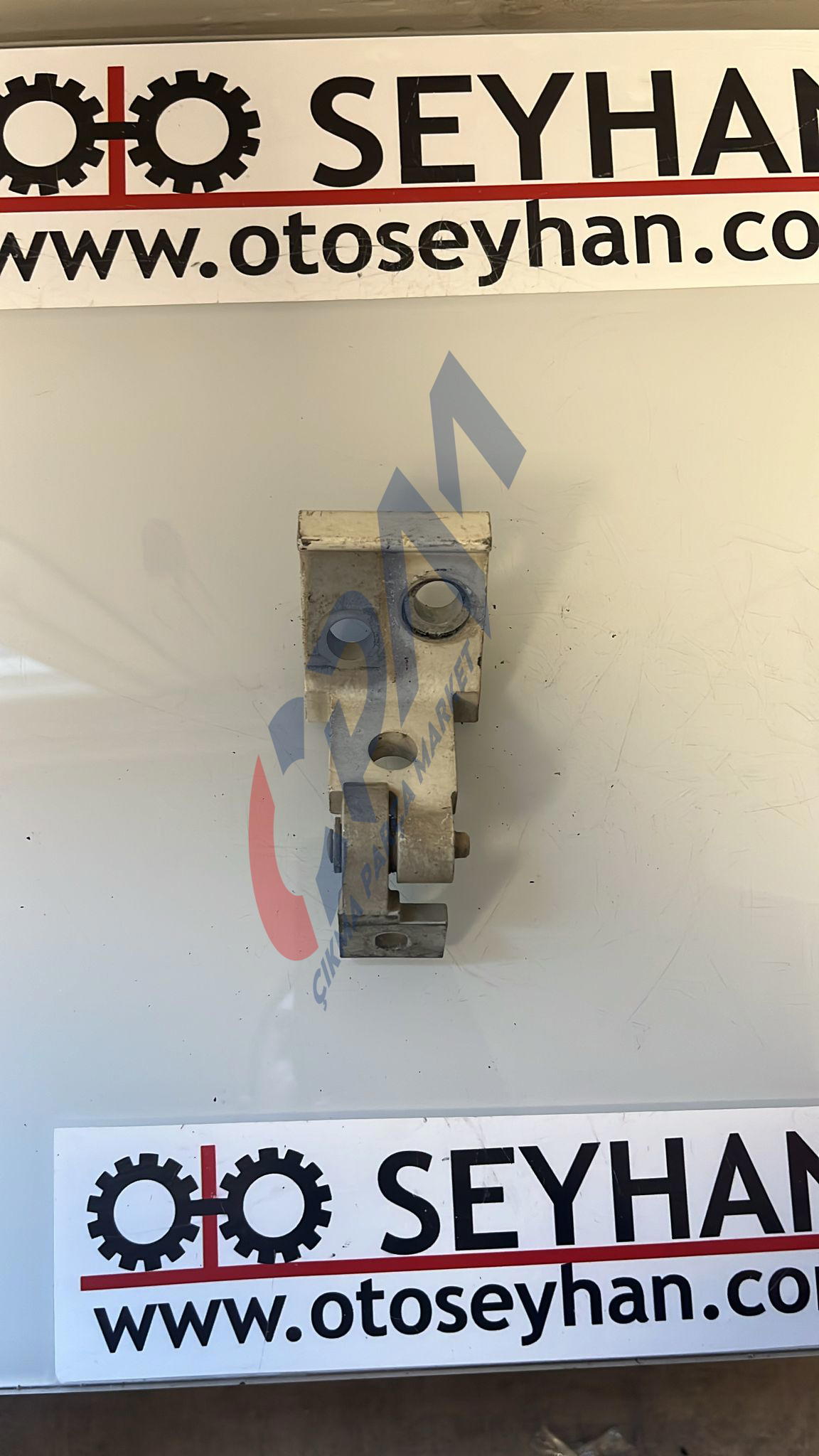 seat ibiza 1999 arka sağ üst kapı menteşesi