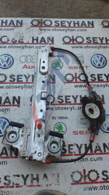 8A61 A27000 ford fiesta 11 titanyum sol arka kapı cam kriko