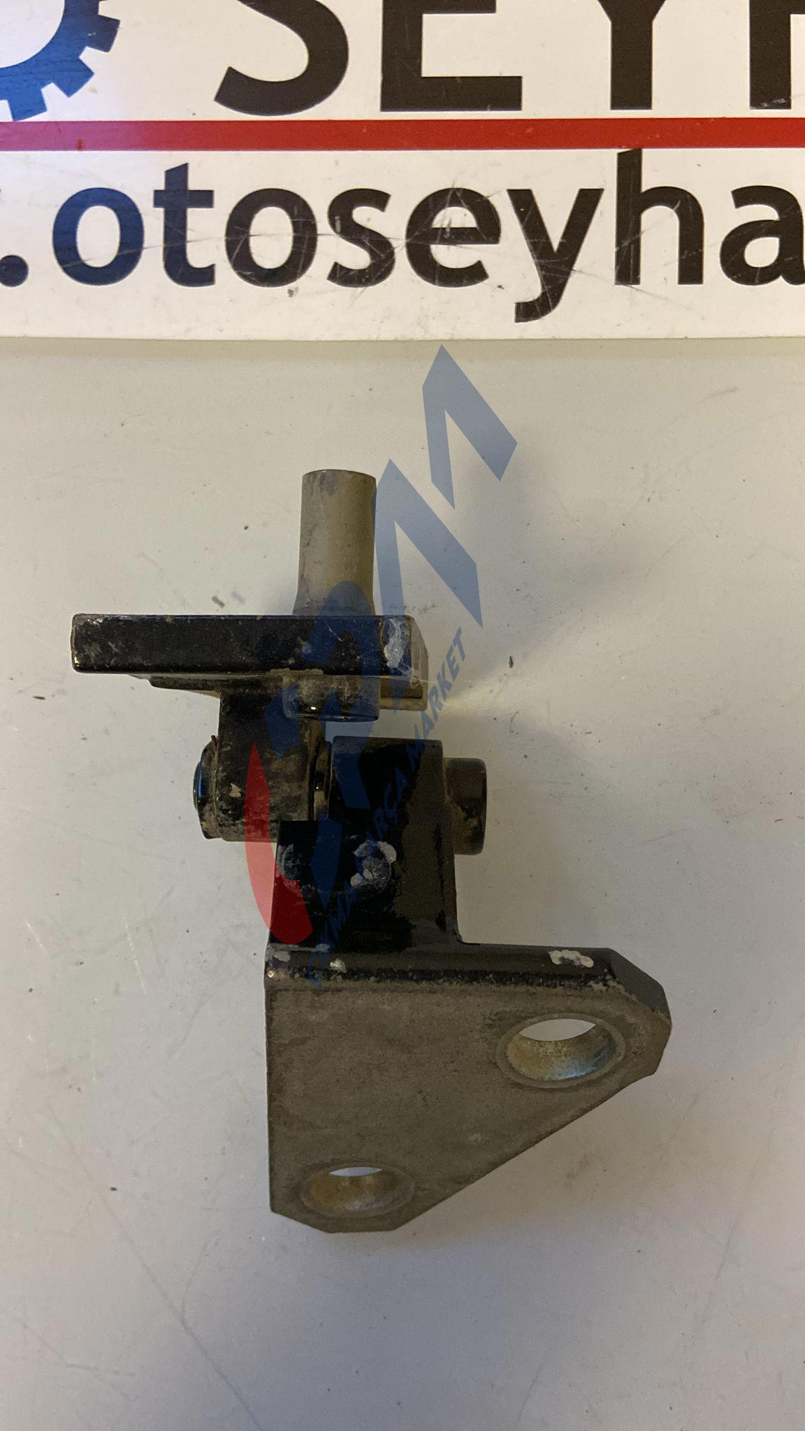 1K0831402M volkswagen golf 6 sağ ön üst kapı menteşesi