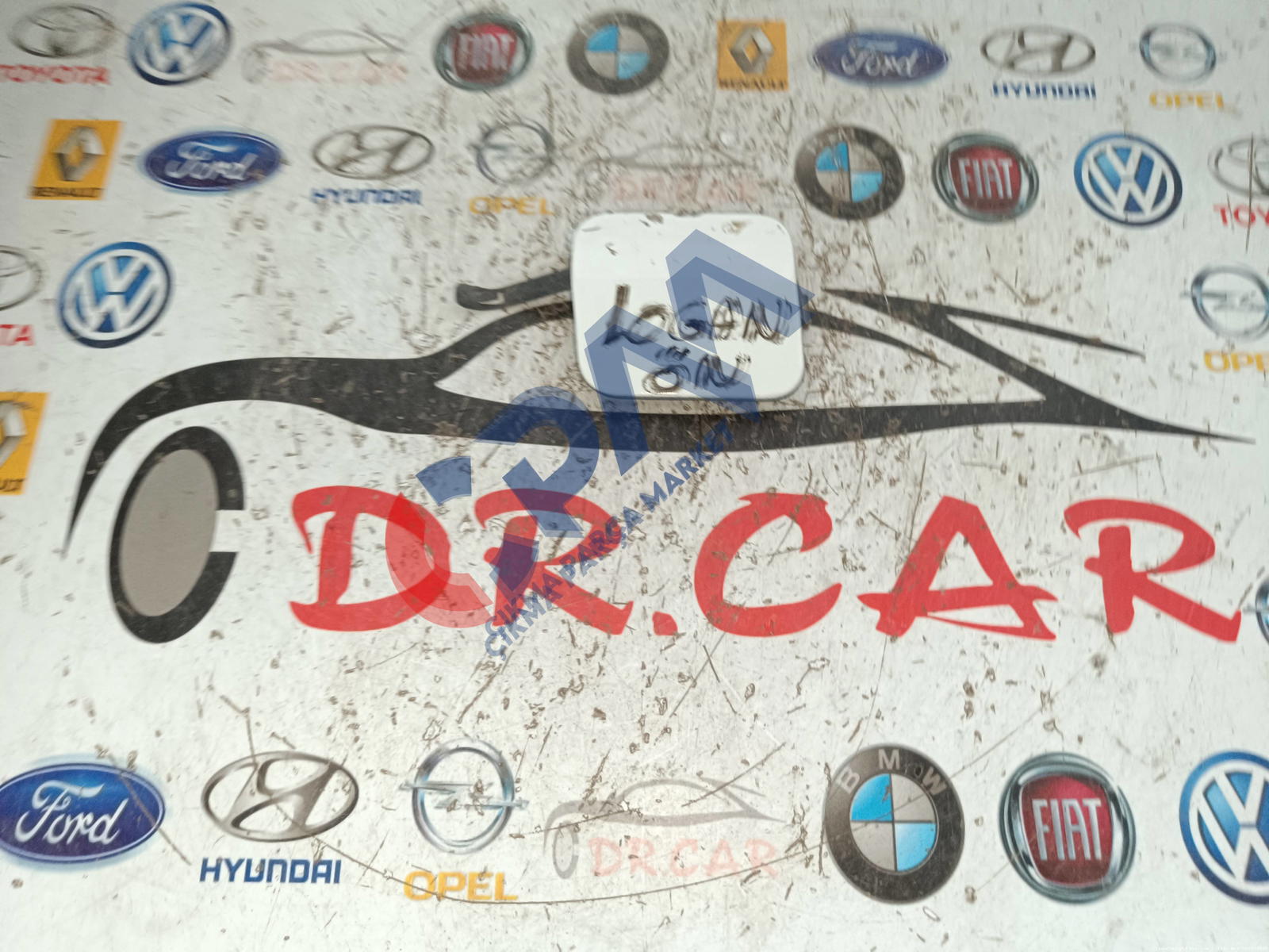 Dacia Logan Ön Çeki Kapağı 8200752814