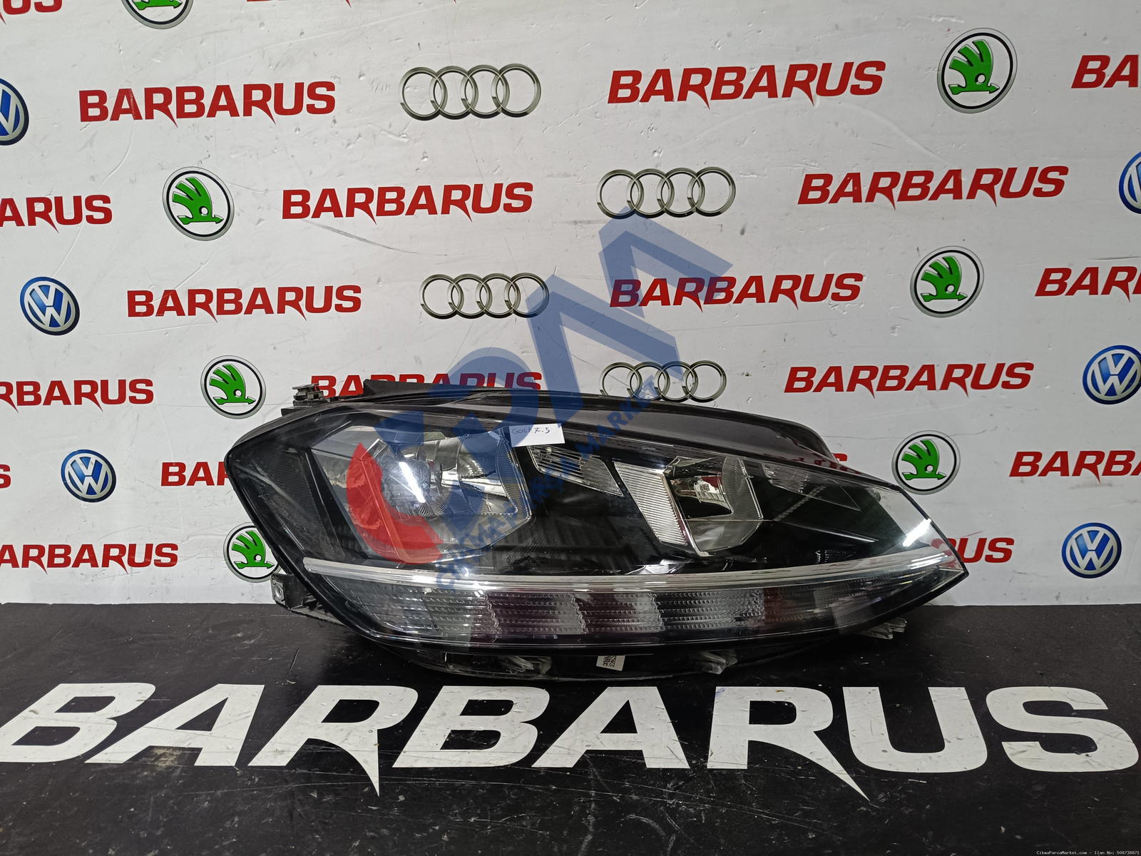 Volkswagen Golf 7,5 Sağ Ön Far