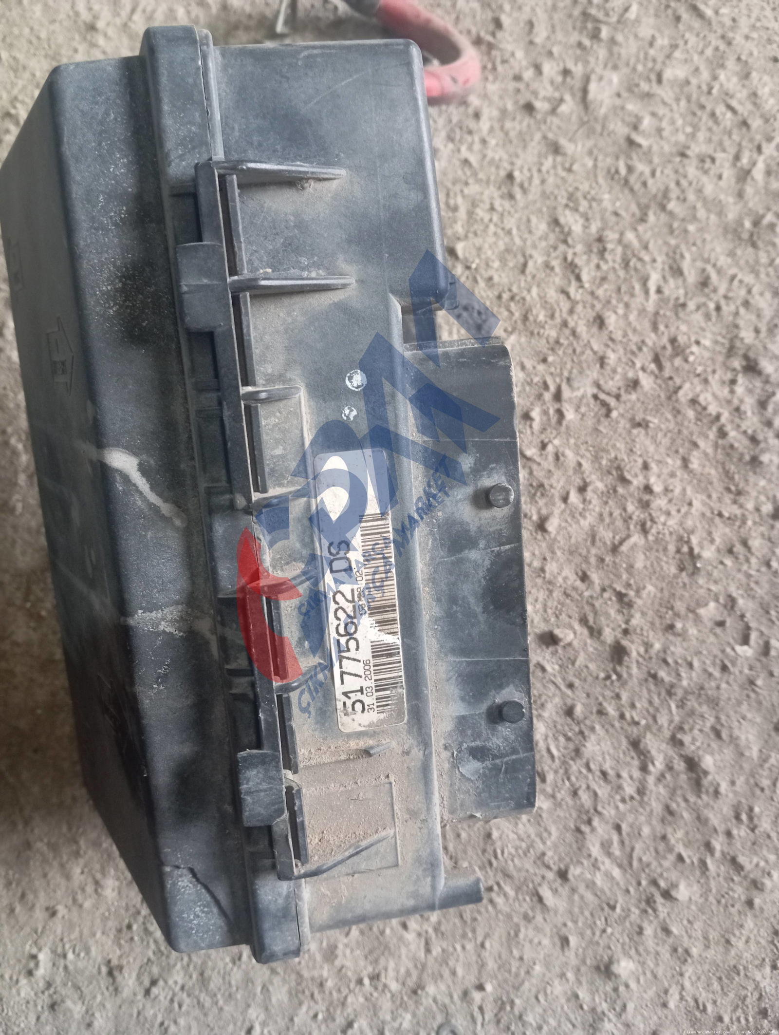 2008 2013 Fiat Punto sigorta kutusu .51737885