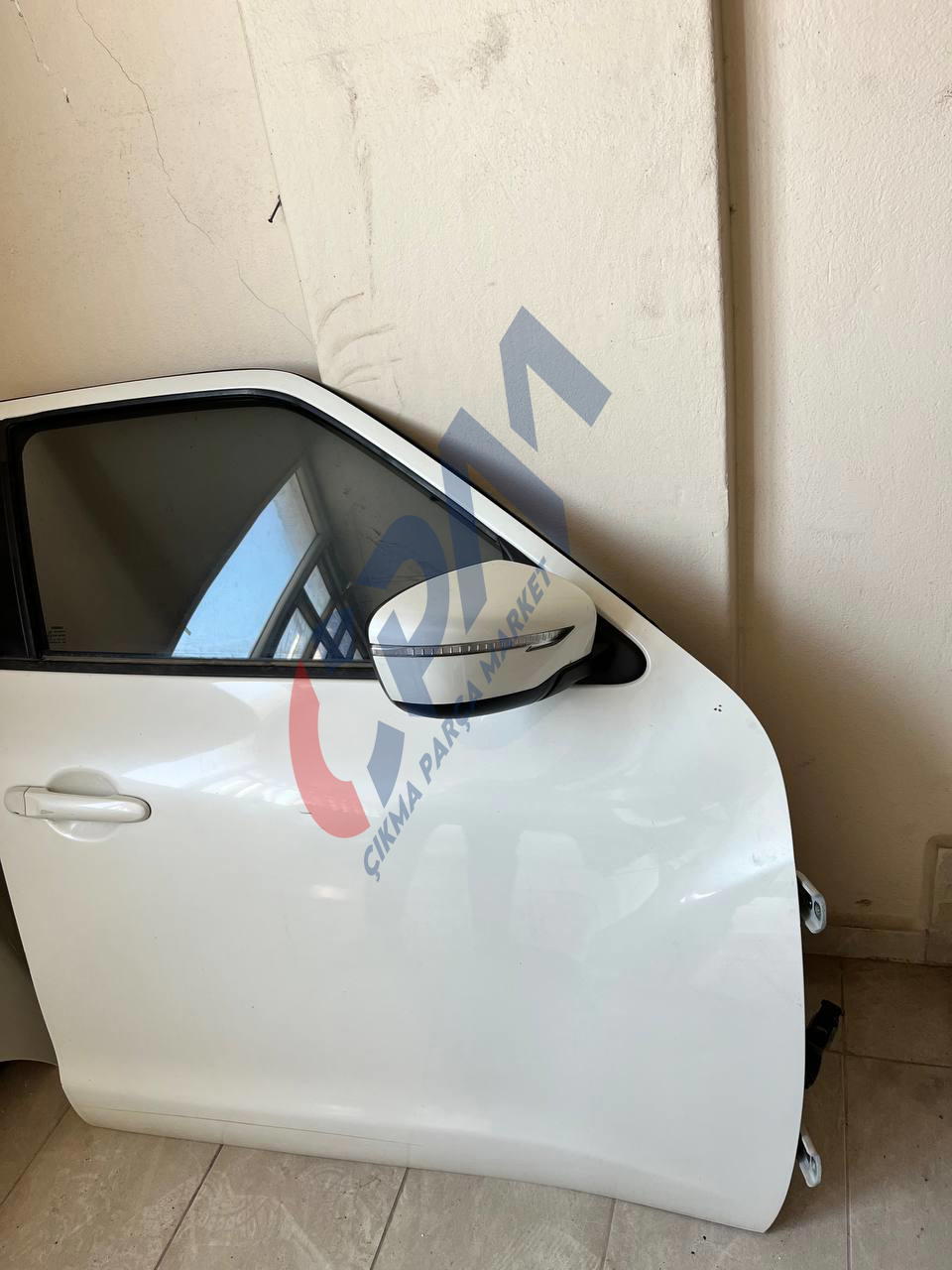 2014 2018 Nissan Juke Sağ Ön Kapı