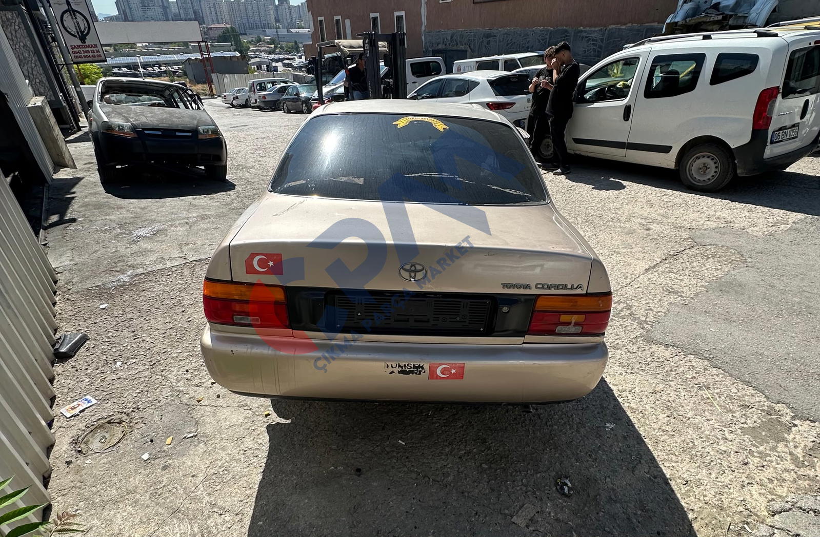 1993 1998 MODEL TOYOTA COROLLA 1.3 BAGAJ KAPAĞI