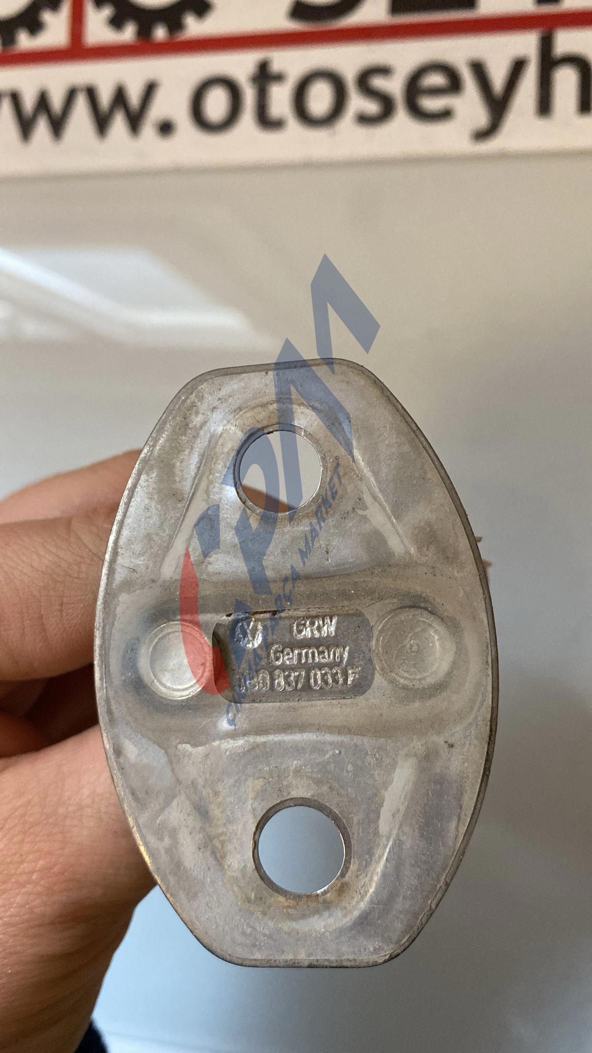 3B0837033F volkswagen passat B5 sol ön kapı kilit karşılığı