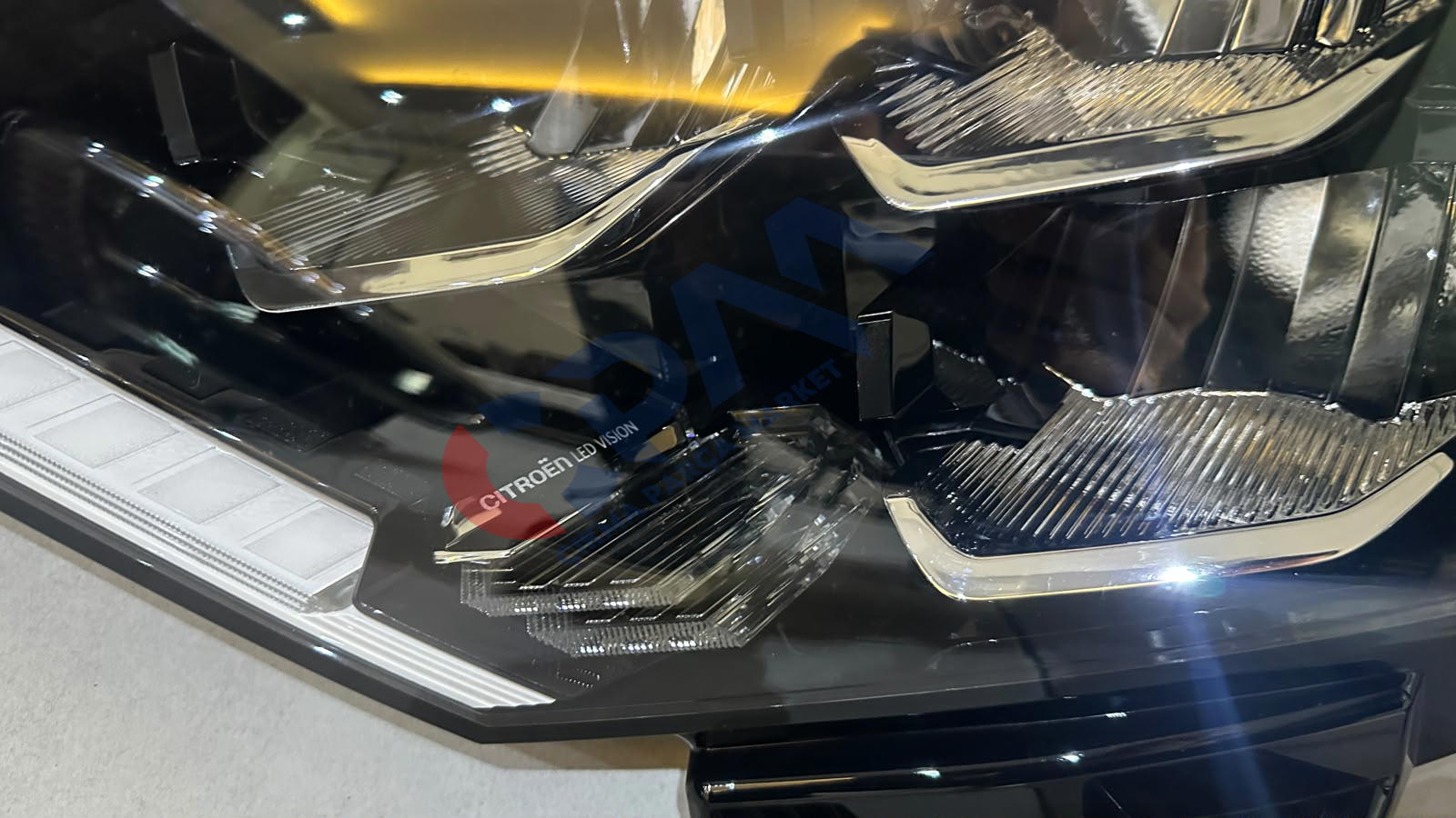 2021 2024 CITROEN C4 X FULL LED SOL ÖN FAR 9830649480