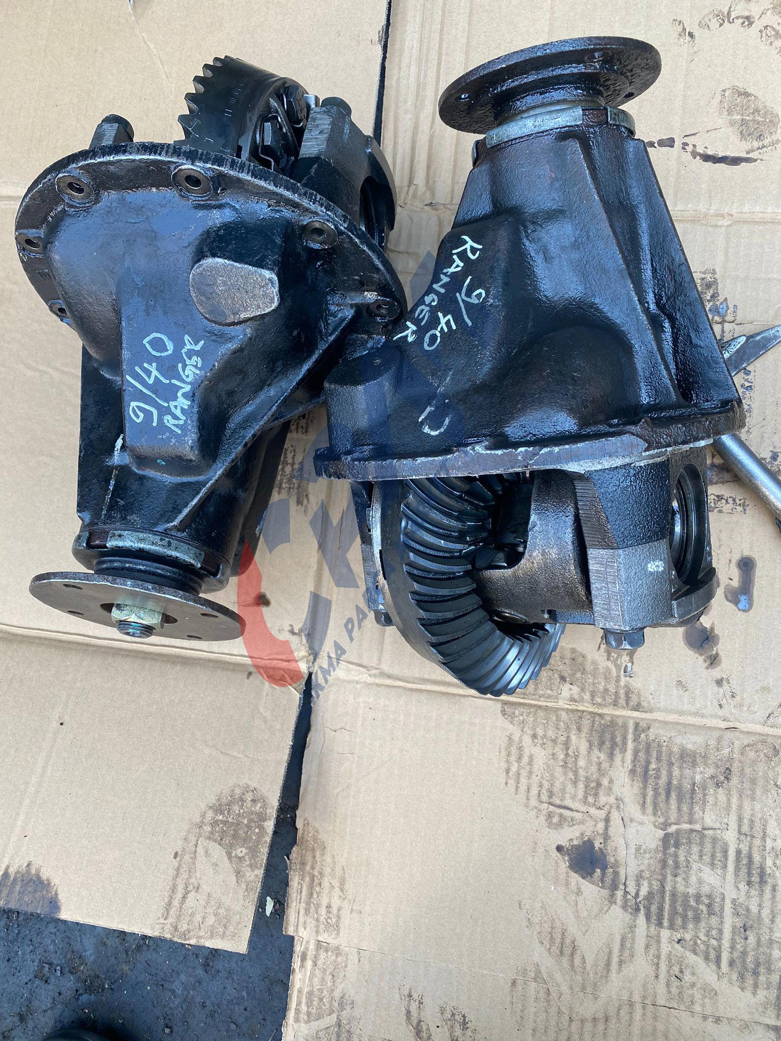 MAZDA B2500 9 40 ARKA DEFRANSİYEL TEL:05326000379