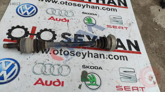 7626152 4608771 bmw x1 e84 16i 20i 20ix arka sol akis