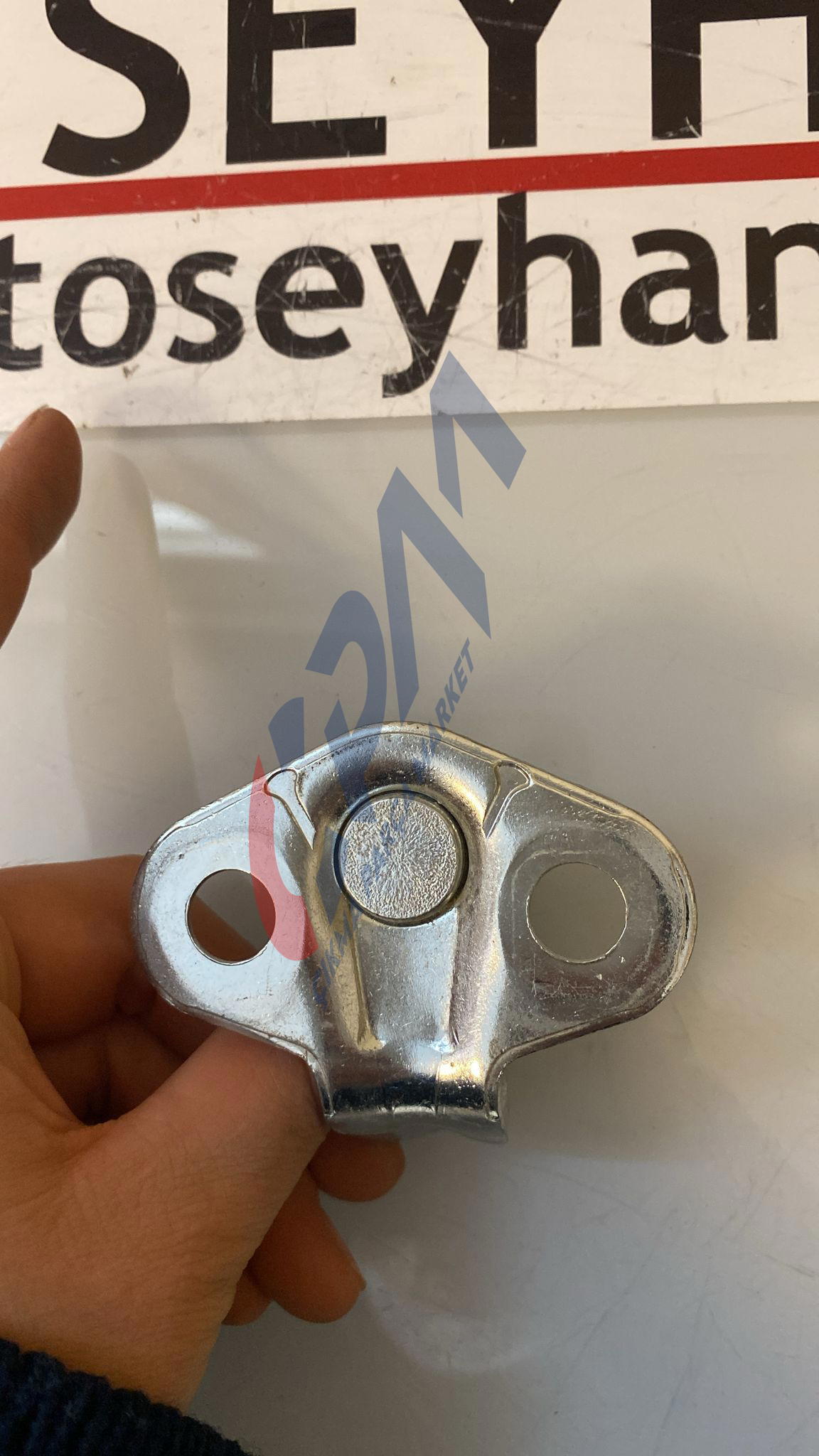 14197101 14137203 opel insignia 2014 sağ ön kapı kilit karşılığı