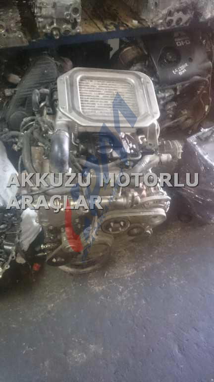 NİSSAN NP300 ÇIKMA YARIM MOTOR TEL:05326000379