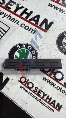 953669V seat cordoba 2001 röle kapağı