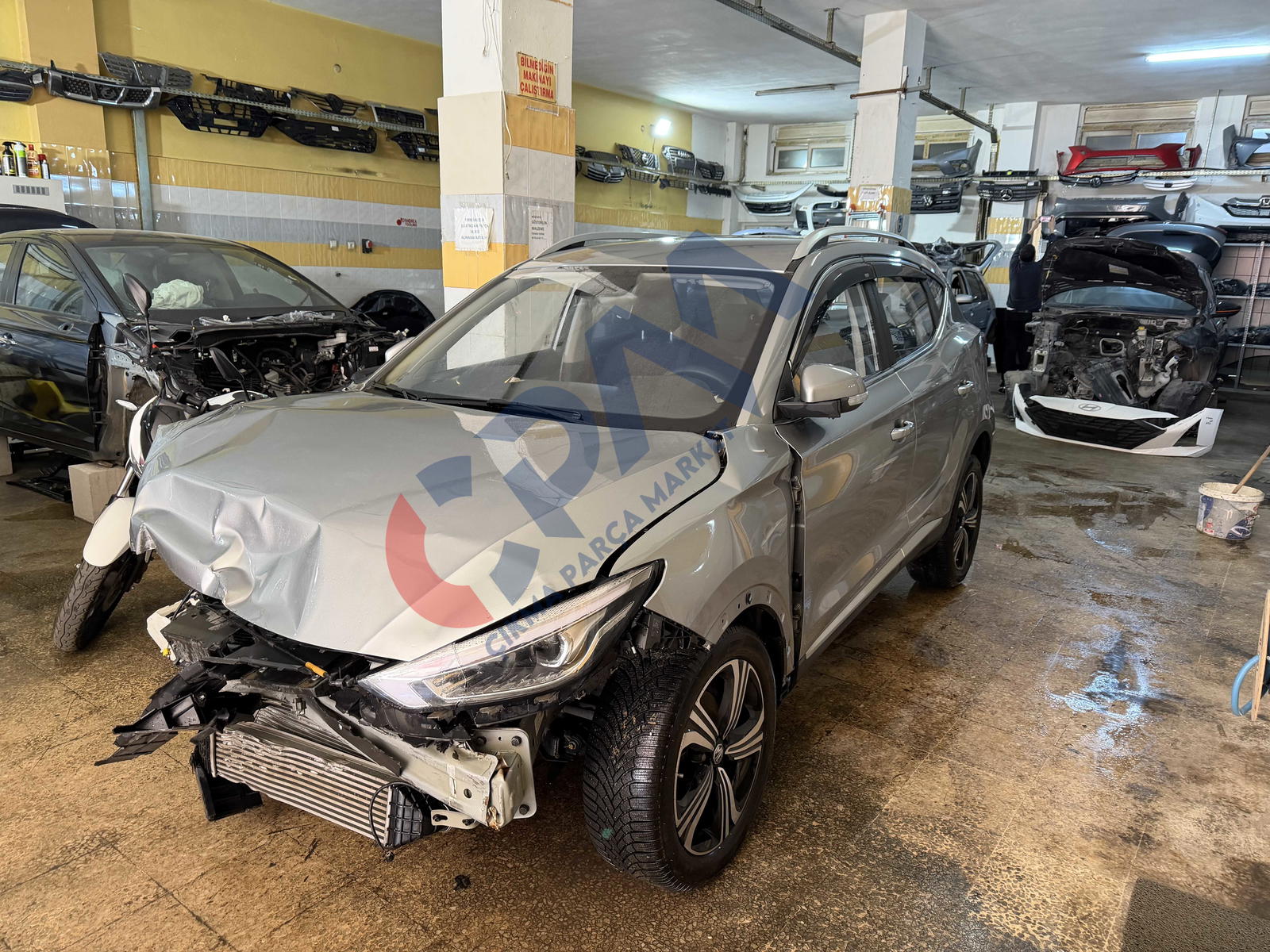 2021 2025 MG ZS SOL ÖN ÇAMURLUK