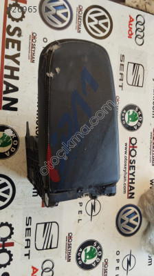 5E3864207 Skoda Octavia Orta konsol kol dayama