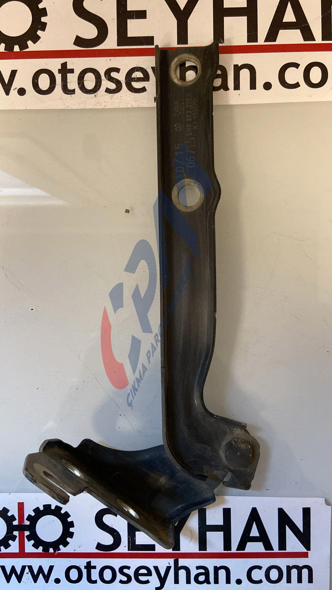 5N0823302A tiguan 2015 sağ motor kaput menteşesi