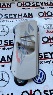 volkswagen passat b8 orta sağ direk üst kaplaması içi