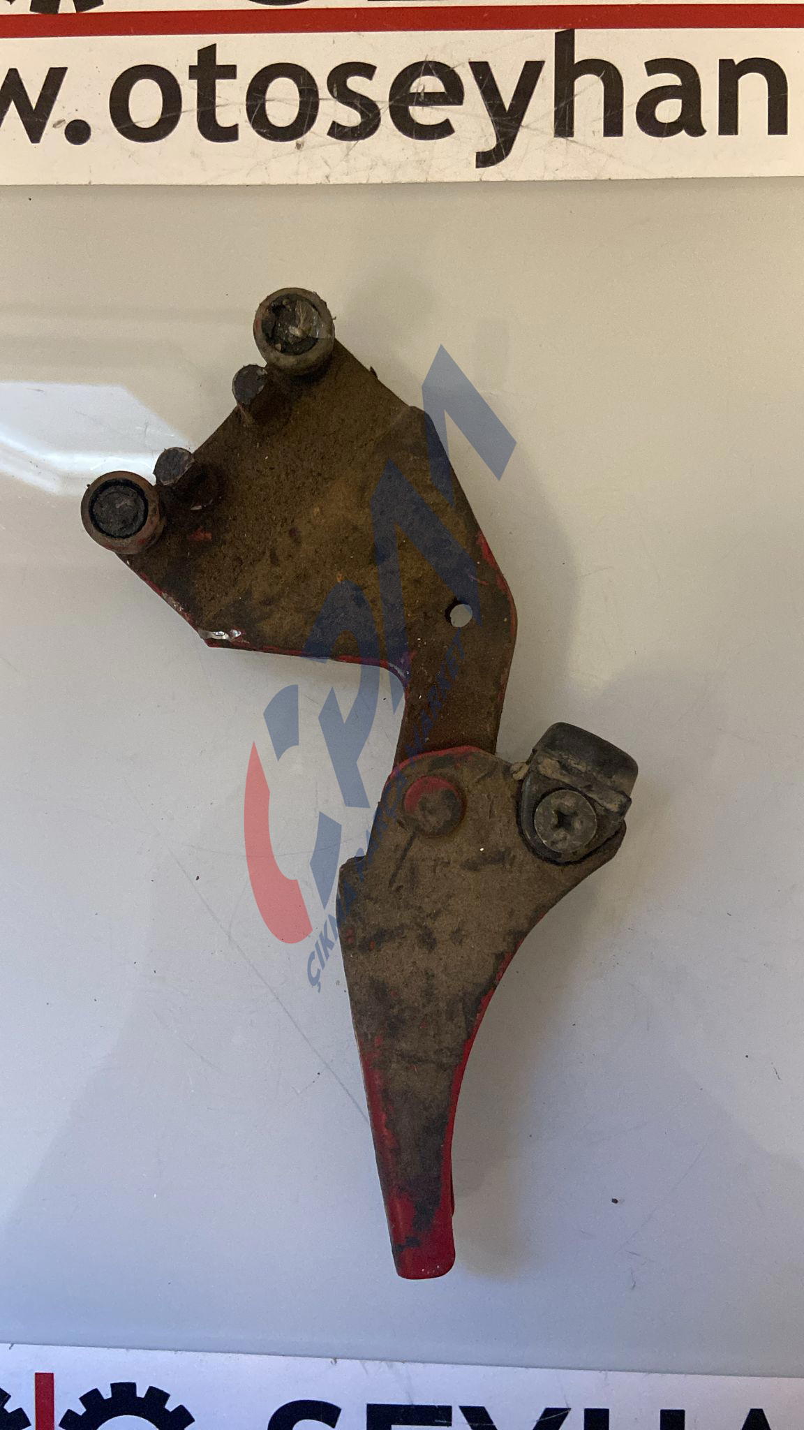 Nissan Vanetta Cargo 1998 sol sürgülü kapı üst ray makarası