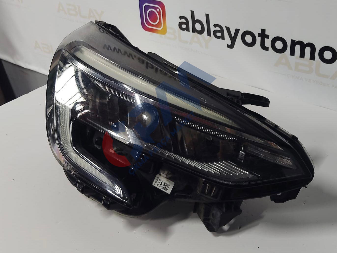 RENAULT CLIO İCON FAR SAĞ ÖN FAR