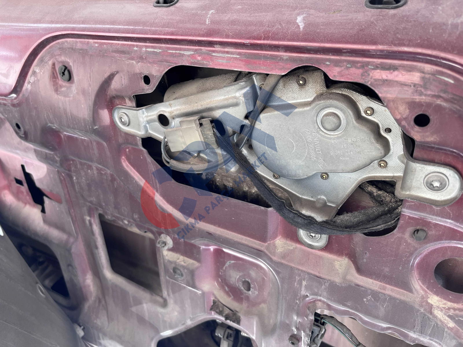 Renault Kangoo Arka Cam Silecek Motoru