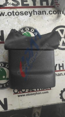 5N0858565 Golf 6 Tiguan Direksiyon Kolonu Üst Kaplaması