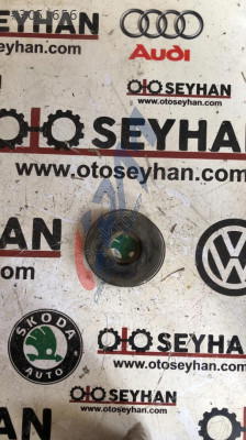 1K0512149B Volkswagen Golf 6 arka helezon üst lastiği