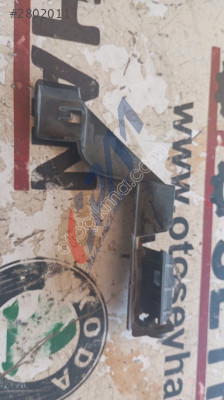 8K5807890 Audi A4 2014 arka tampon braketi sağ