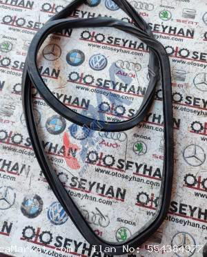 5F4867367 Seat Leon 2015 Arka sol kapı lastiği