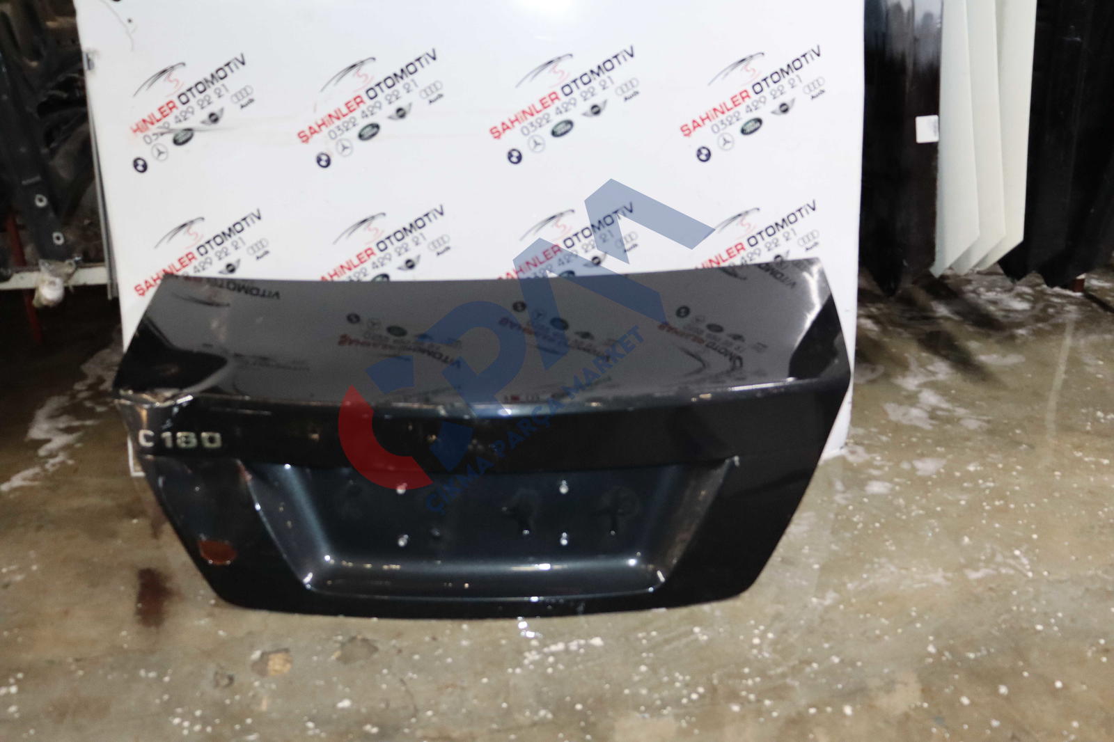 Mercedes C Serisi C180 Arka Bagaj Kapağı