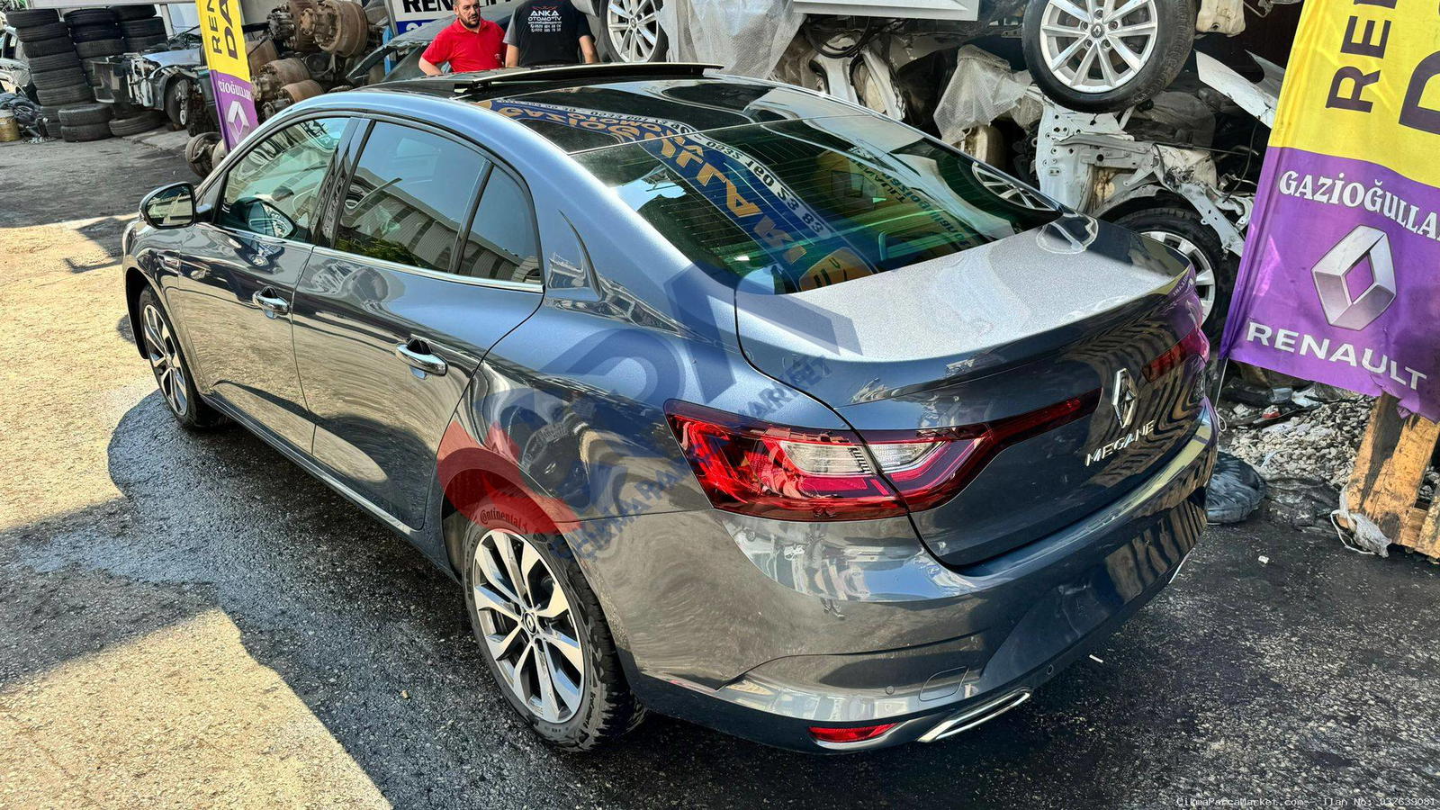 2020 2024 Renault Megane 4 Çıkma Kesme Tavan Arka Komple