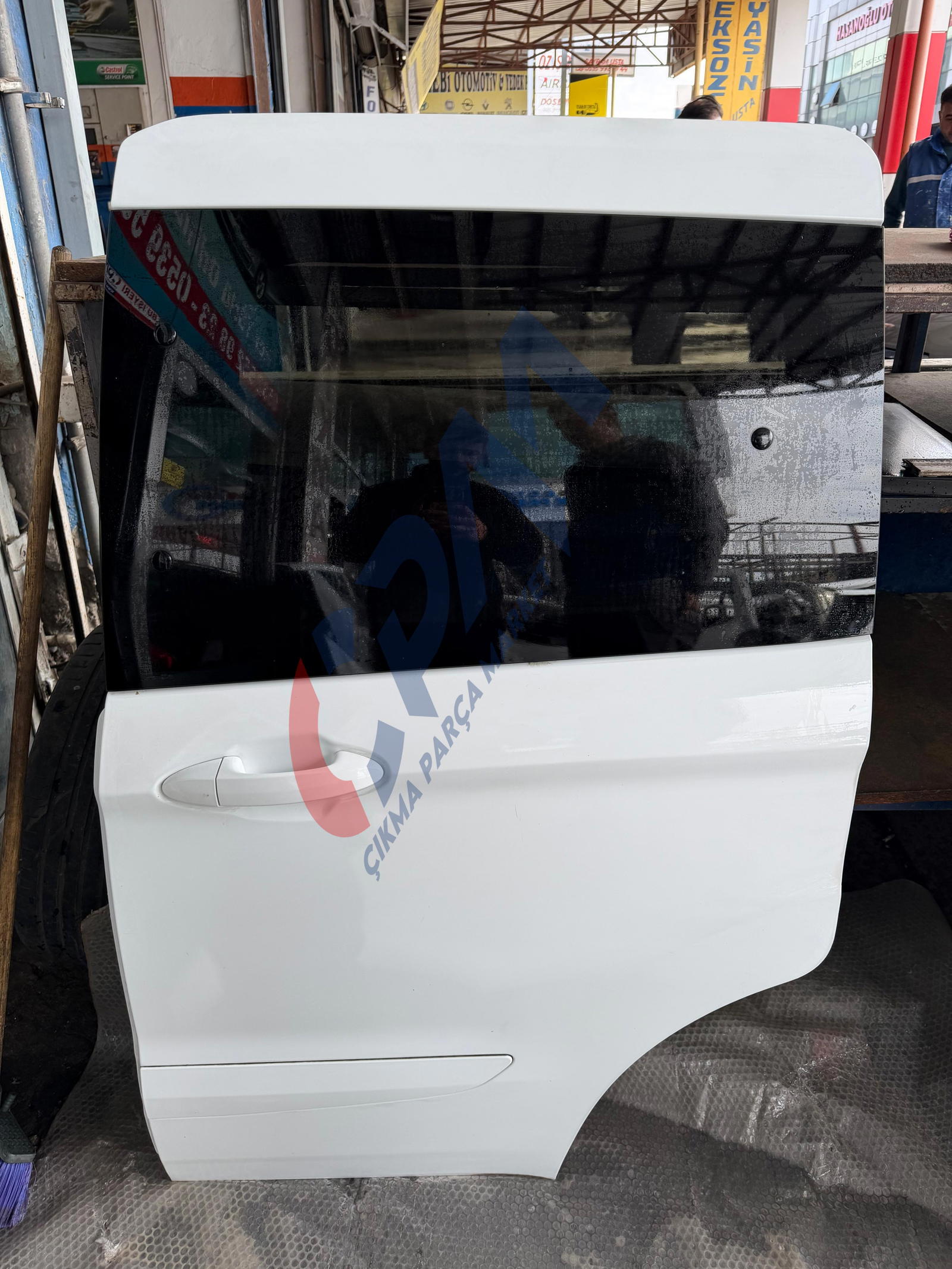 2014 2020 FORD TOURNEO COURIER SÜRGÜLÜ SOL ARKA KAPI