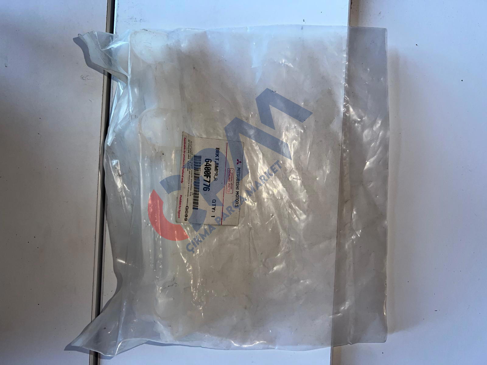 Mitsubishi L 200 Tampon Braket 6400F776