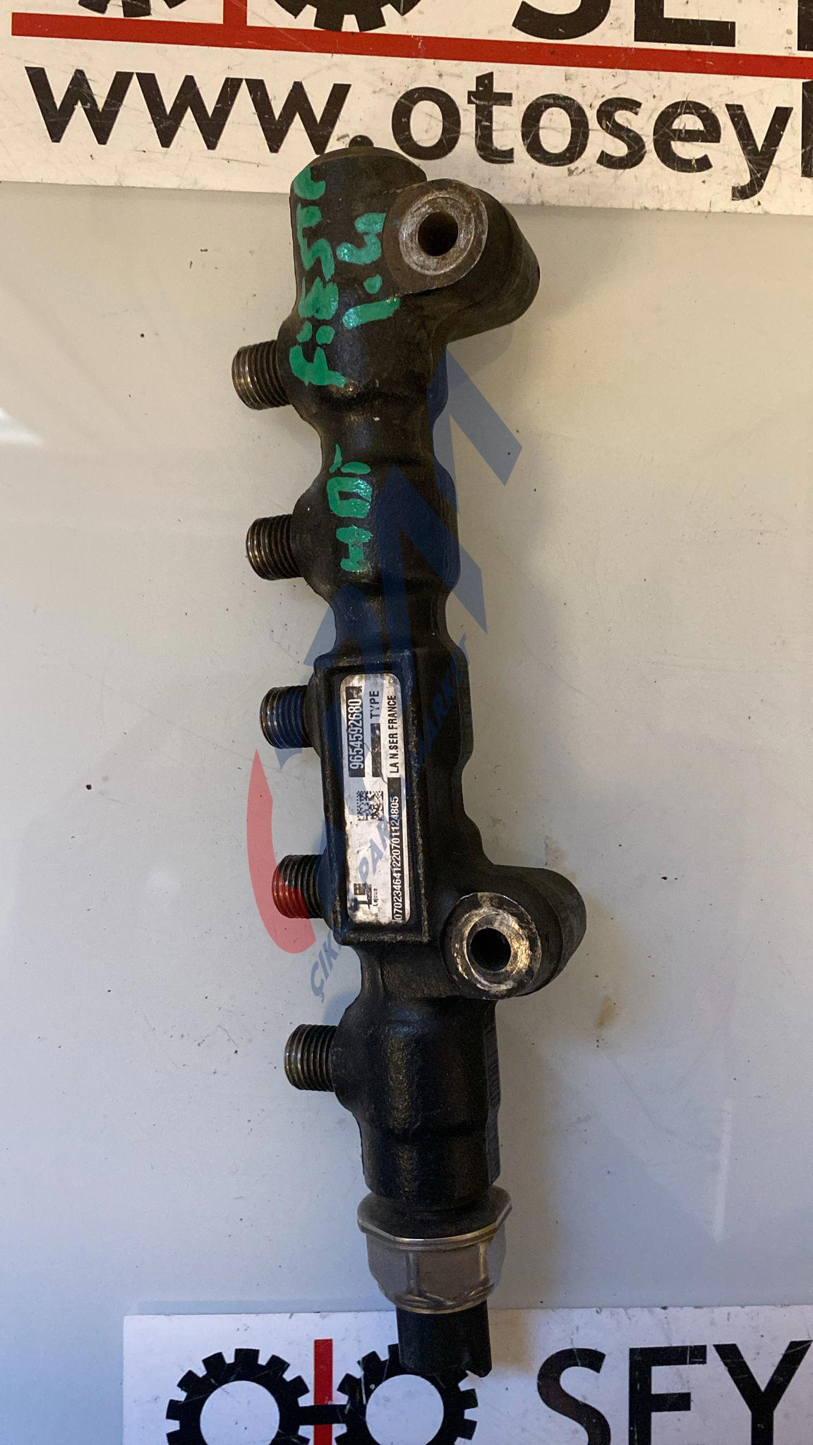9654592680 Ford Fiesta 2011 1.4 hdi enjektör rail borusu