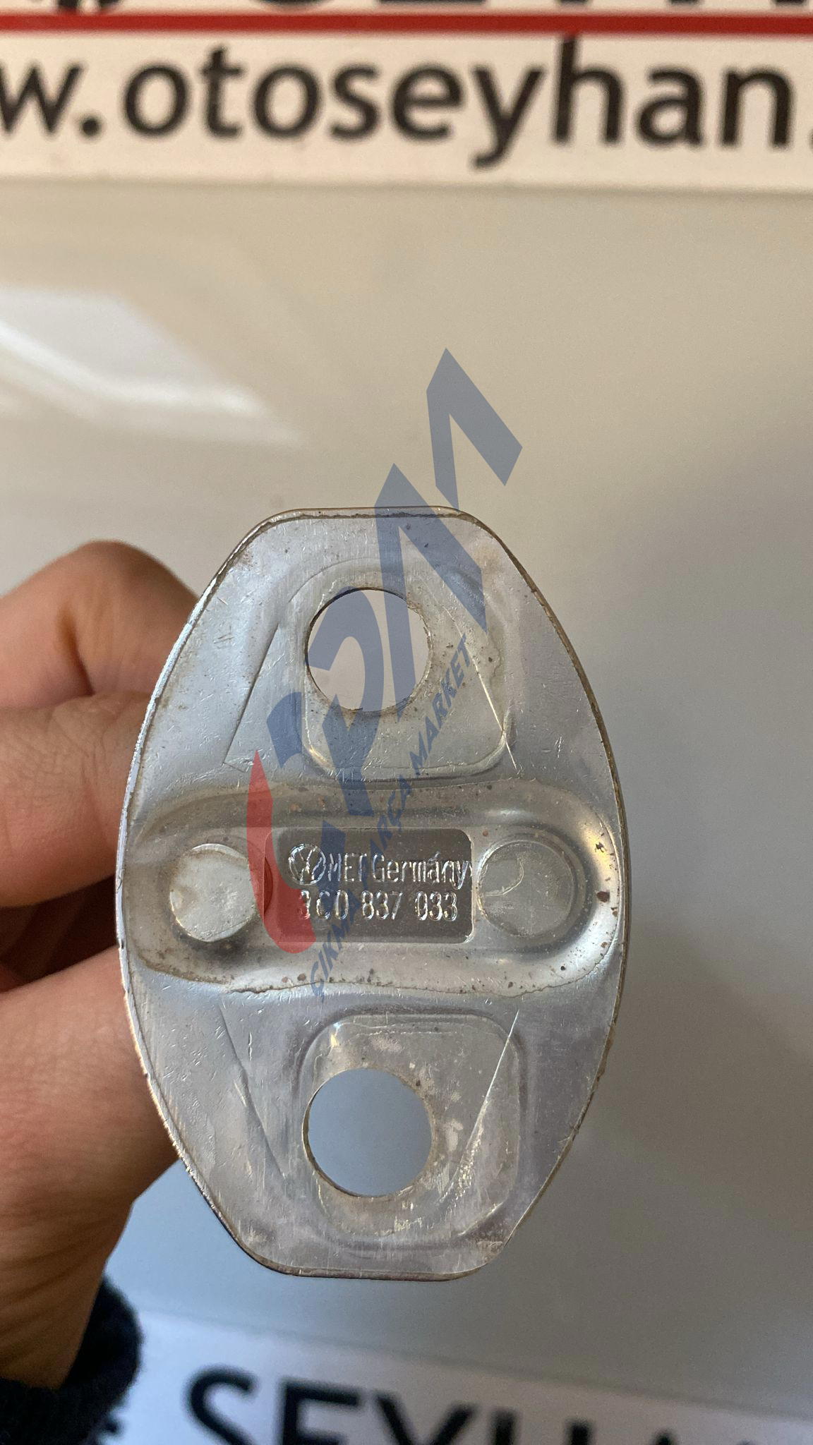 3C0837033 volkswagen jetta passat sol ön kapı kilit karşılığı