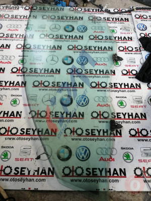 43R 00049 nissan primera 2007 sol ön kapı cam