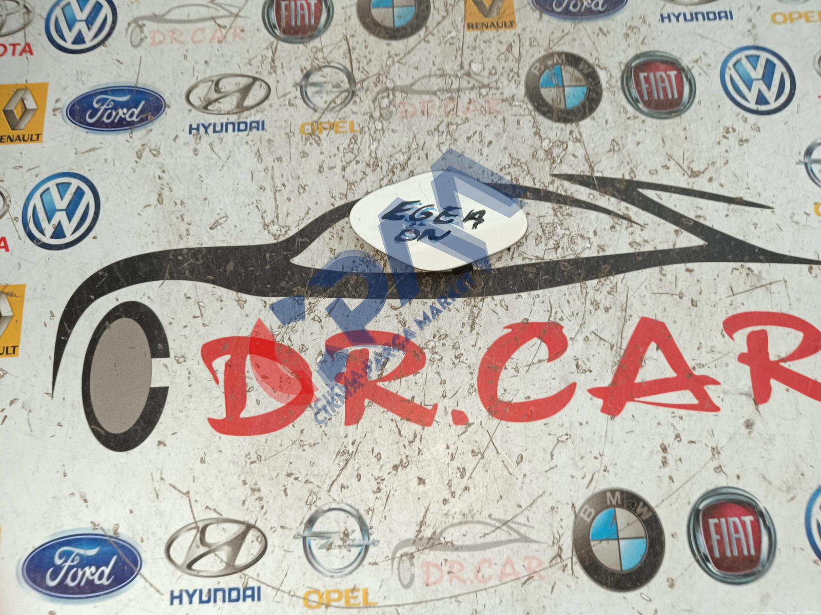 Fiat Egea Ön Çeki Kapağı 735604325