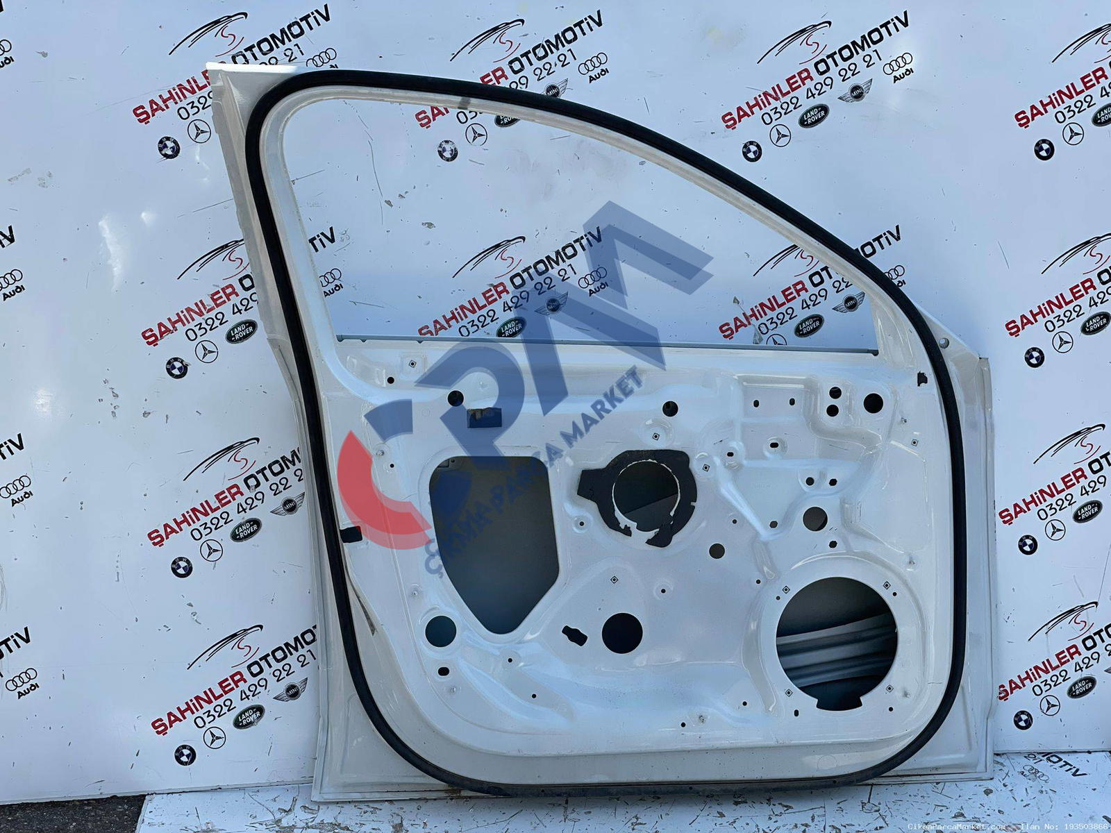 Audi A3 Sol Ön Kapı