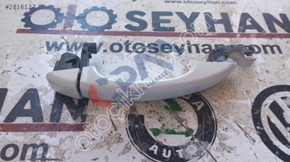 8T0837205A Audi A4 2014 kapı kolu ve bademi arka sol