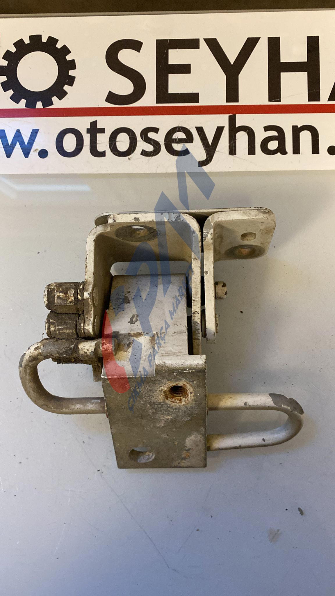 6Q0831411 volkswagen polo 2004 sol ön kapı alt menteşesi