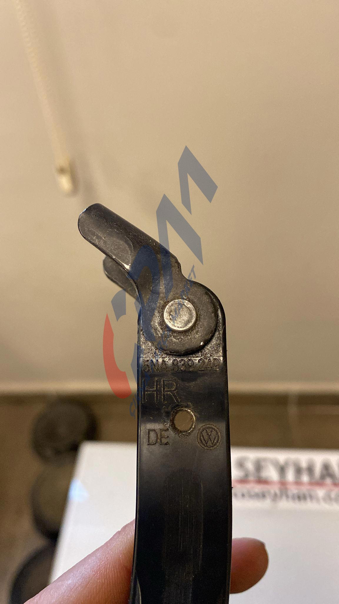 5NA839267A 5NA839249 Volkswagen Tiguan 2018 arka sağ sol kapı gergisi