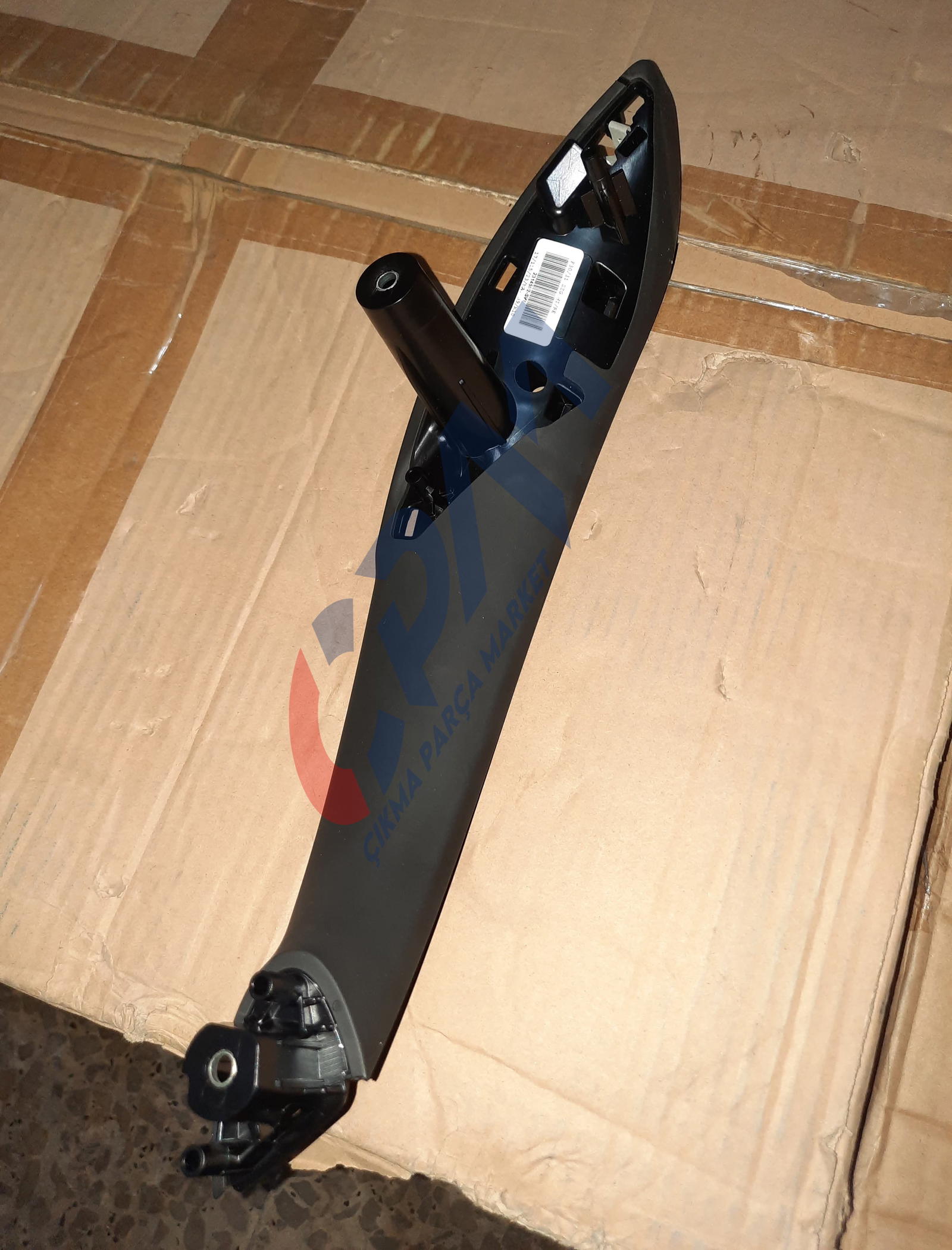 BMW 3 Serisi F 30 kapı kolu 51427281466